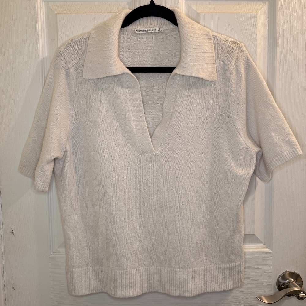 Abercrombie White Knit Collared Top Size L Short Sleeve Minimalist